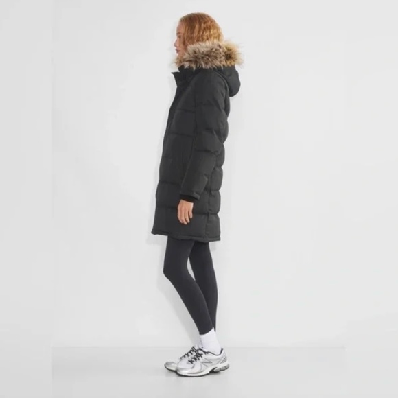 ARITZIA Golden The Powder Parka Mid-length Premium Down Coldstop Jacket Navy S - Picture 2 of 15